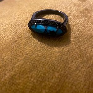 Turqoise and black vintage ring